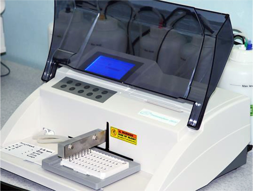 Fig. 2. An ImmunoChem-2100 microplate photometer