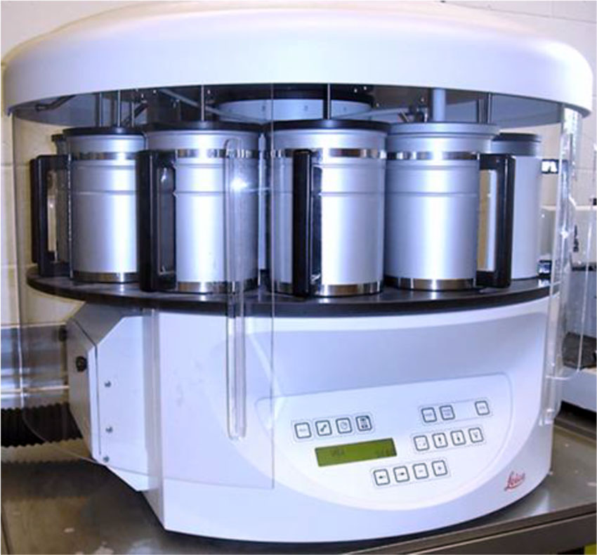 Figure 5. Leica ТР1020 Automatic system for tissue histological processing.